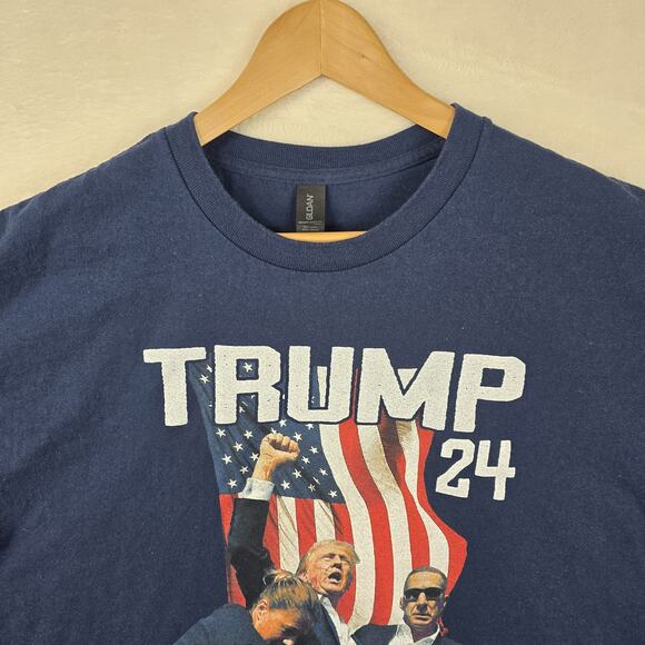 Trump 2024 Fight Political Shirt Mens XL Blue Short Sleeve Tee President MAGA - Picture 3 of 8